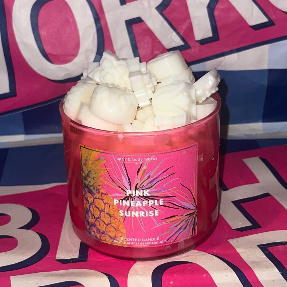 Bath and body works Candle Pink Pineapple Sunrise Wax Melts